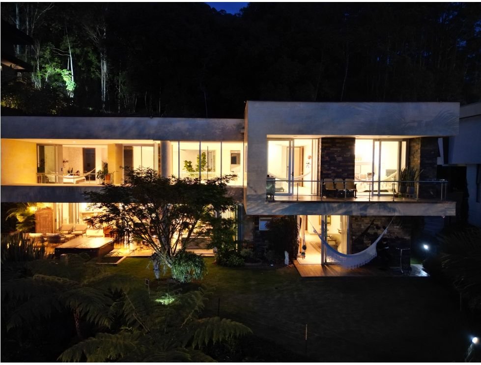 Exclusiva mansión en Renta  Venta en el poblado (Calera) - Image 18