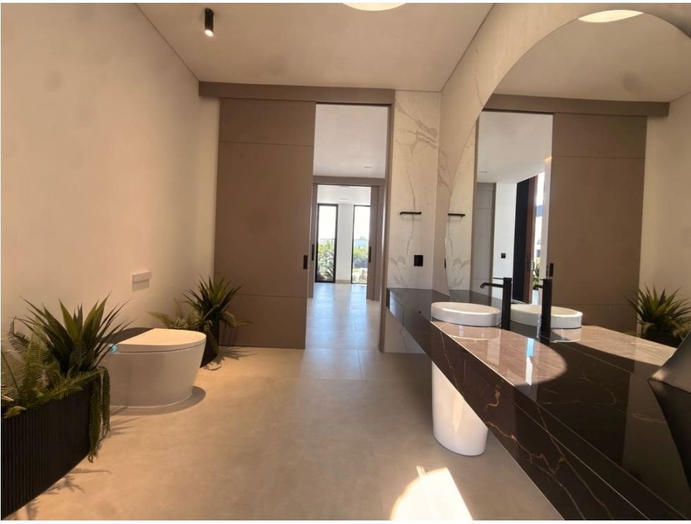 Exclusiva Casa en venta en el sector de Llano grande  — 12