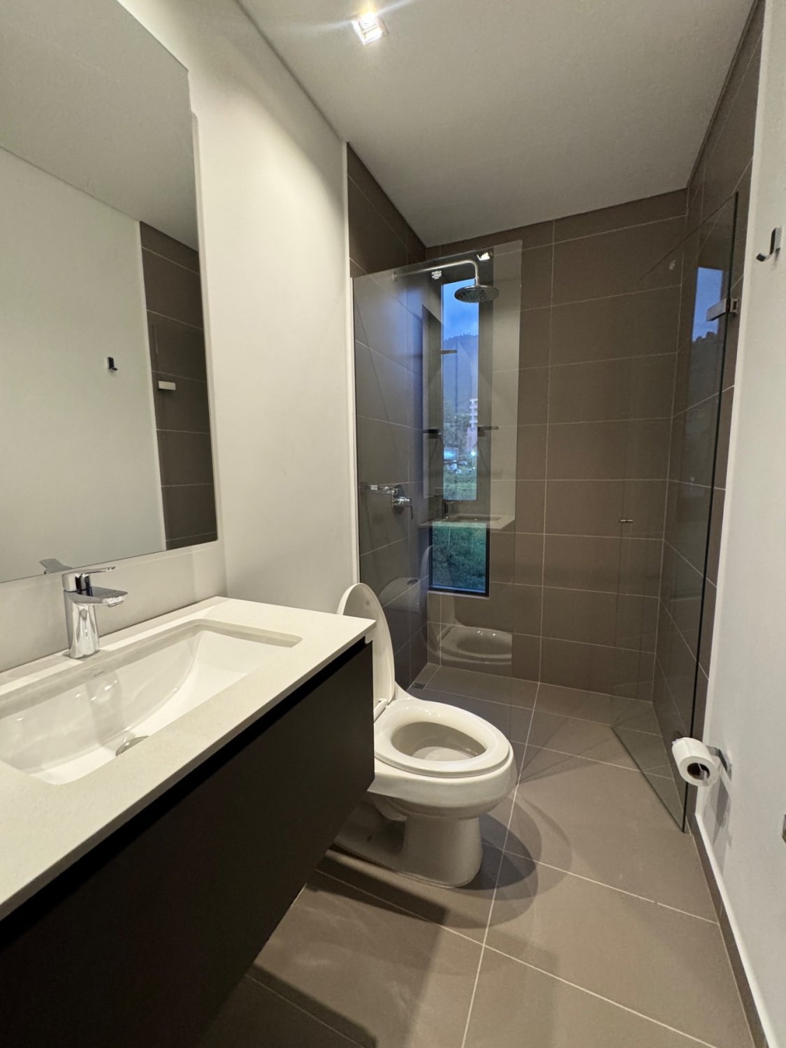 Apartamento Panorámico en Medellín - Image 12