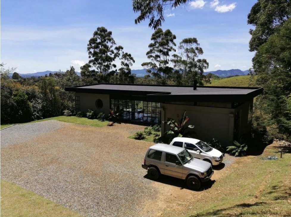 Exclusiva Casa campestre de lujo en Renta en Llano Grande — 1