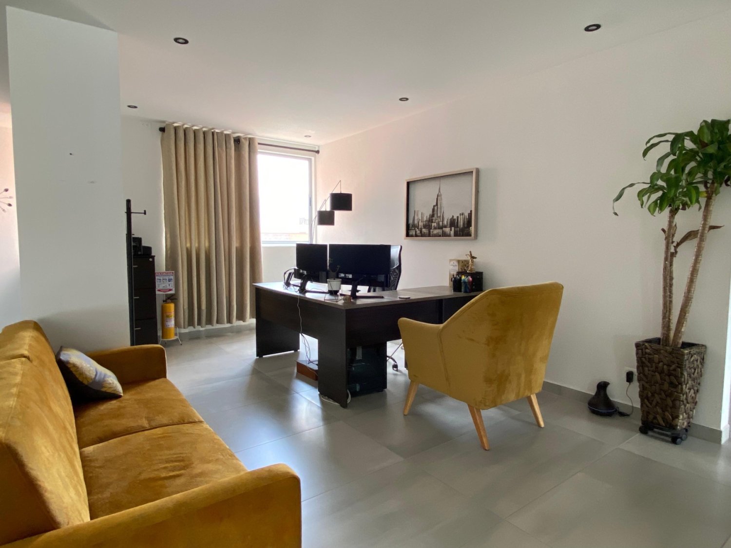 Gran Apartamento en Venta Disponible en la loma de las Brujas  — 11