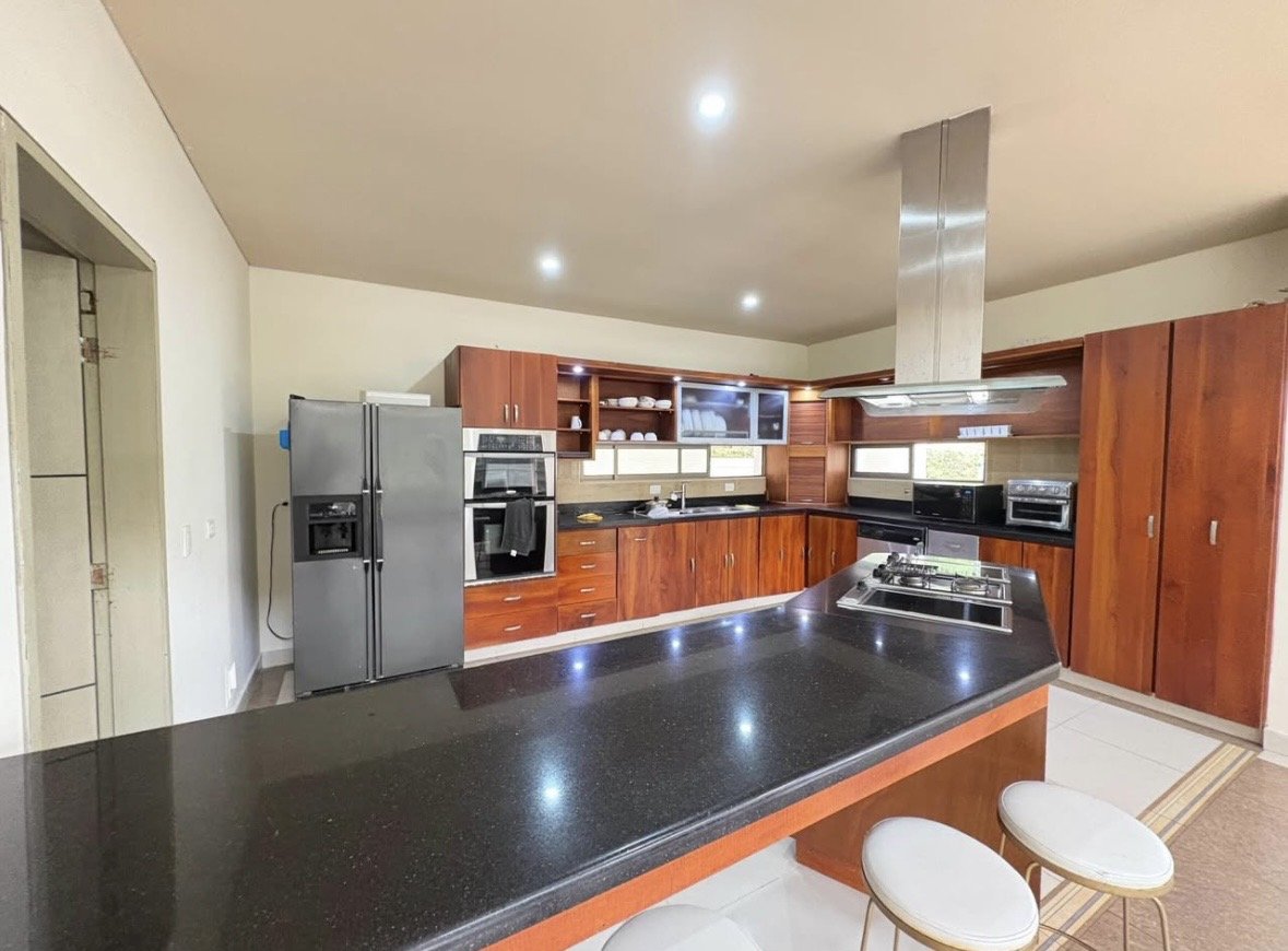 Exclusiva casa amoblada en Venta y Renta en Envigado (Independiente)  — 4