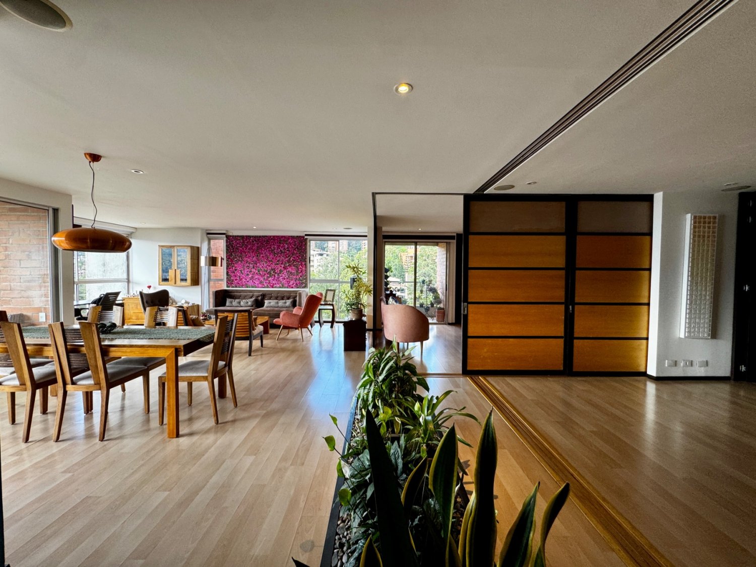 Exclusivo Apartamento en La Concha - Image 3