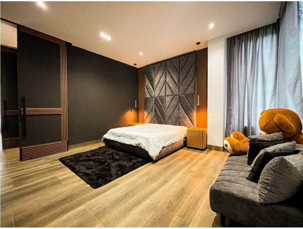 Exclusiva Casa Lujosa en Alto de las palmas  - Image 16