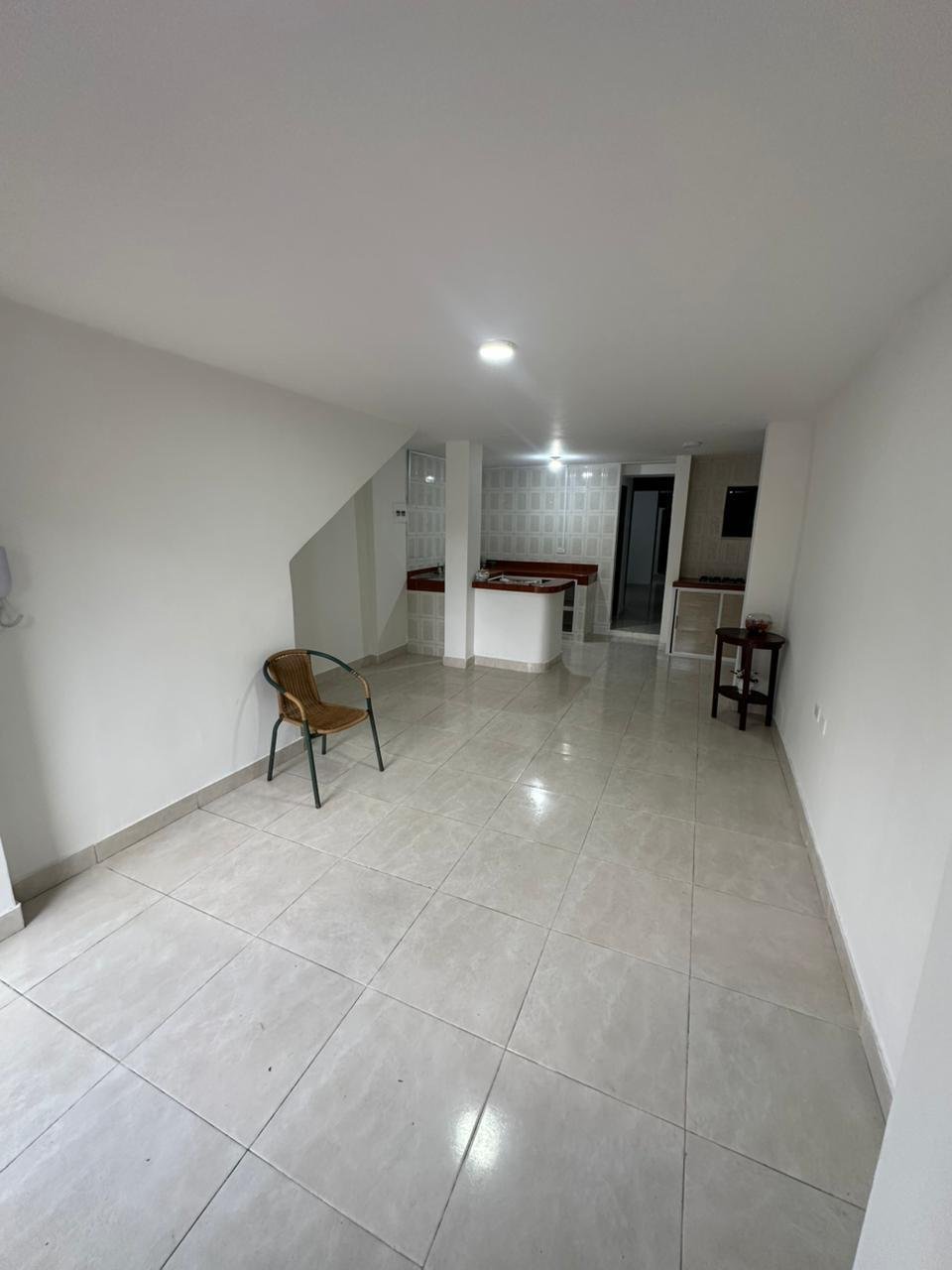 Moderno Apartamento en Betania - Image 1