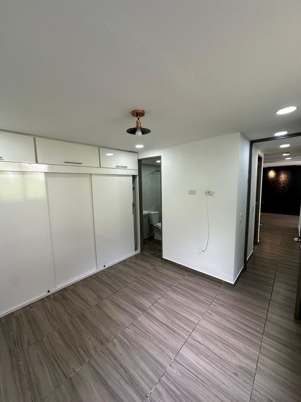 Arriendo apartamento robledo - Image 9