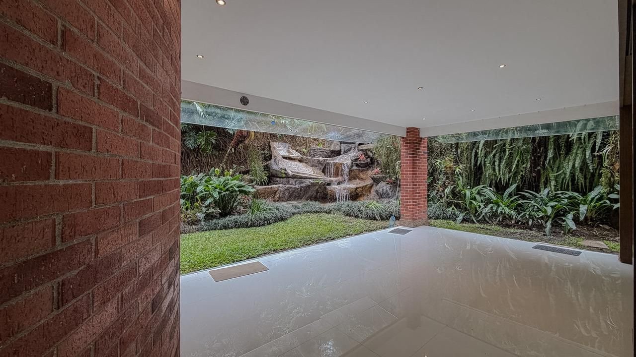 Exclusiva Casa en Renta tradicional en el poblado  - Image 24