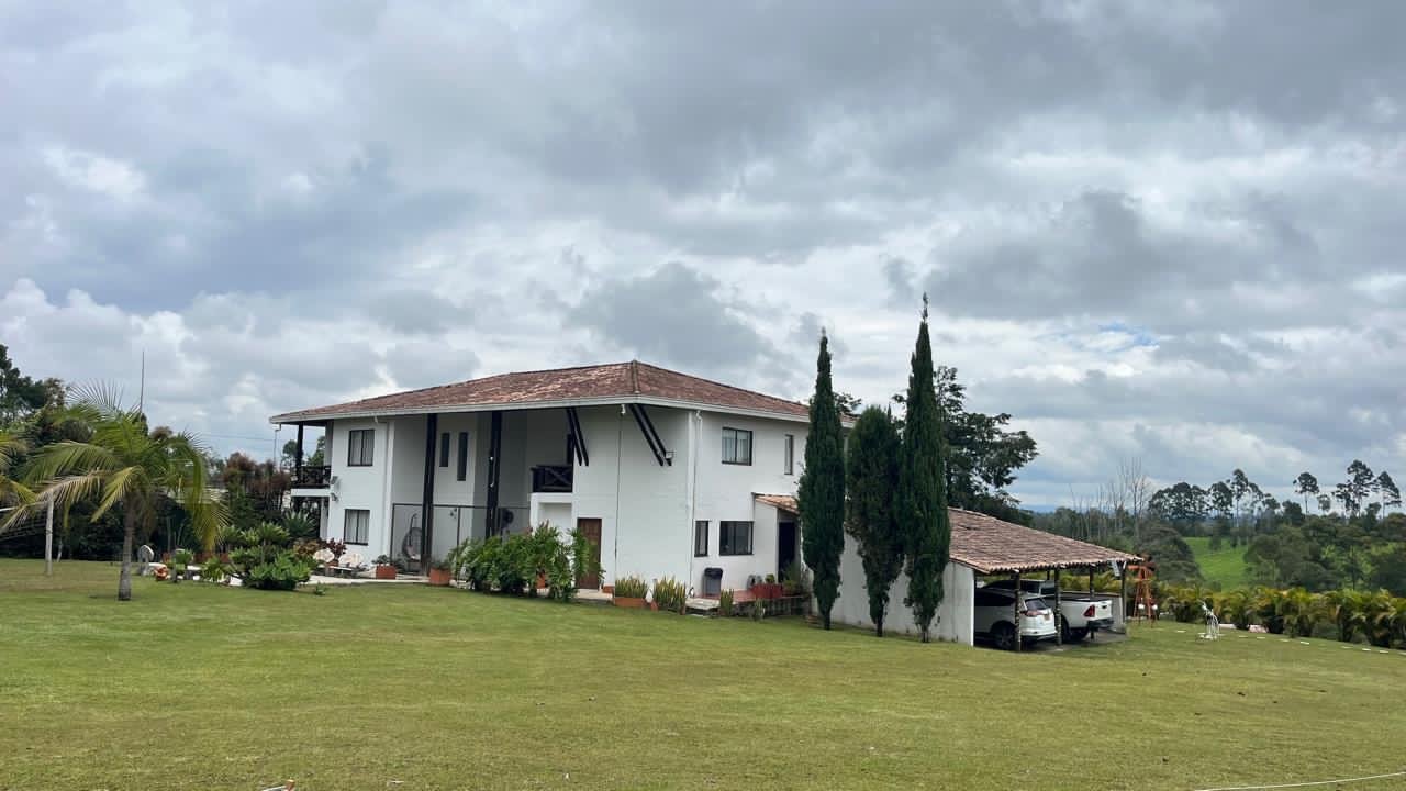 Casa campestre en Venta en Rionegro  - Image 2