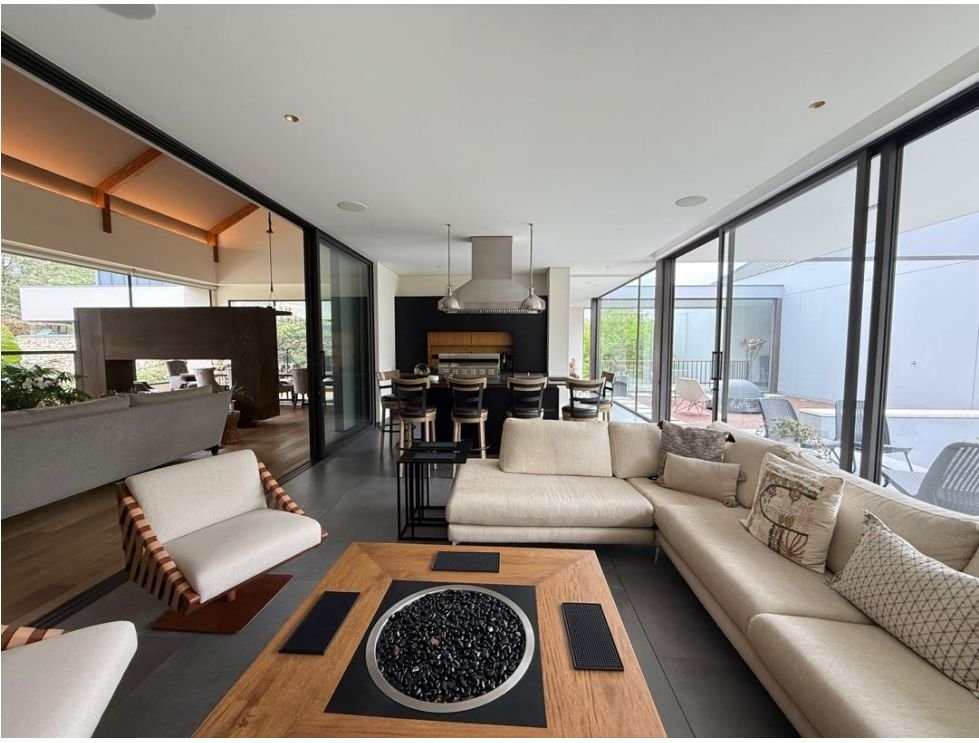 Exclusiva Casa Campestre de lujo  en Venta ( Las palmas ) — 4