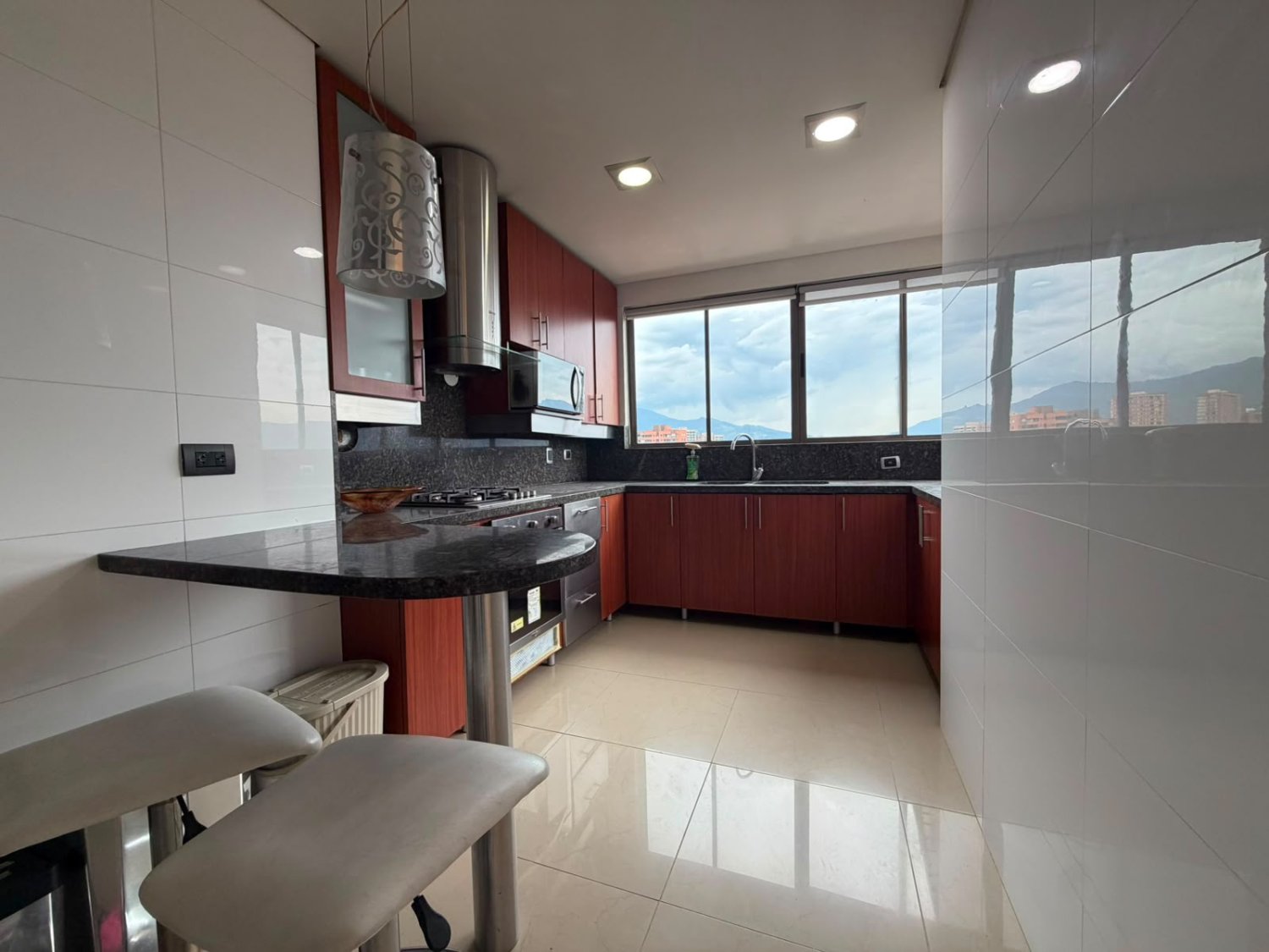 Luxury Apartment for Rent – El Poblado - 9