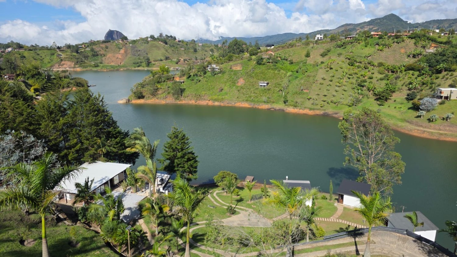 Gran glamping en venta en Guatape  — 4