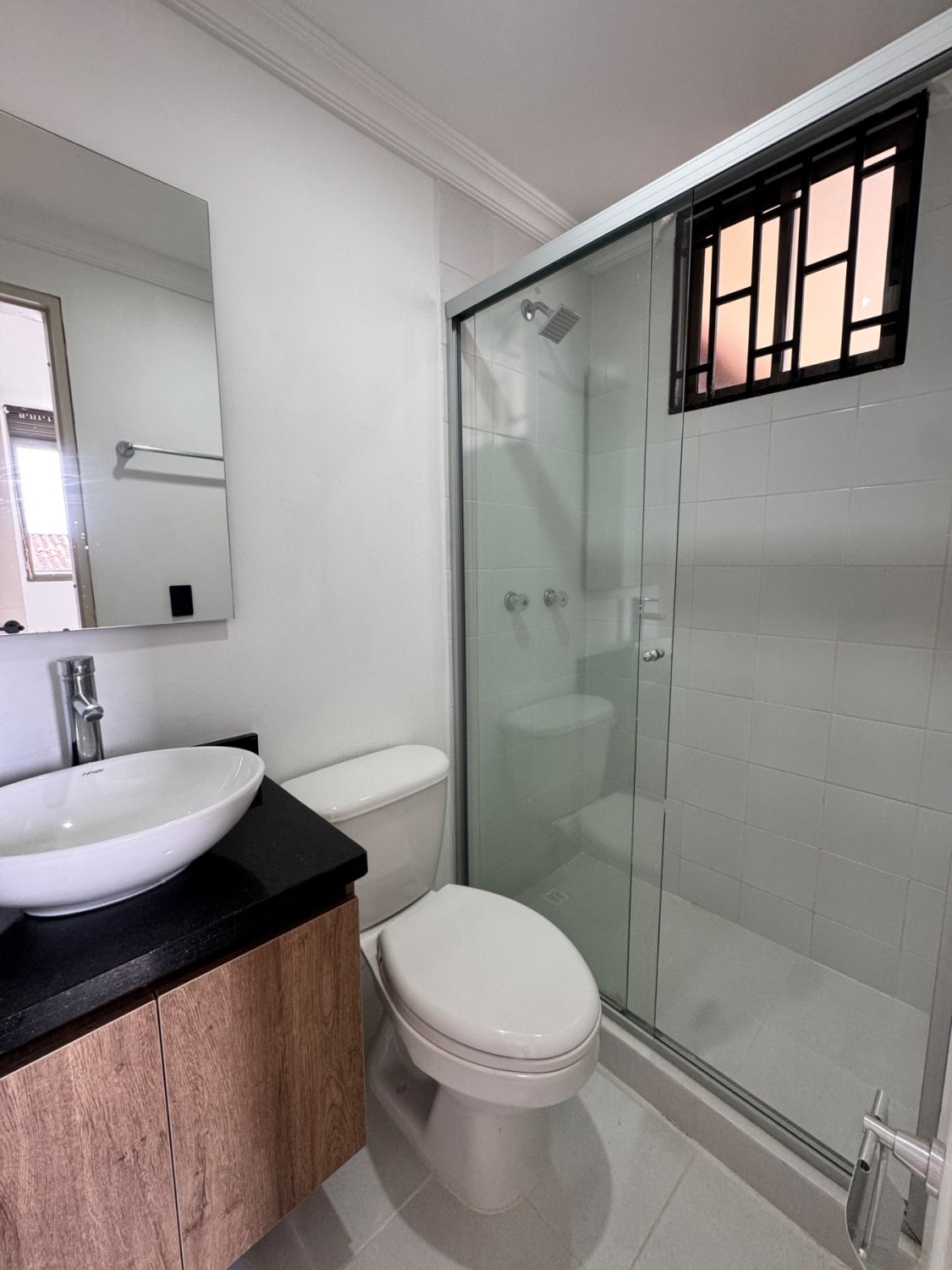 Amplia Casa Moderna en Envigado - Image 21