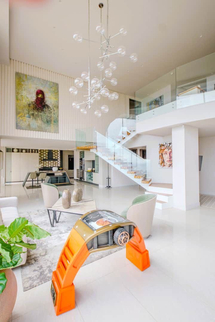 Hermosa casa de alujo en Venta en la zona más exclusiva del poblado 