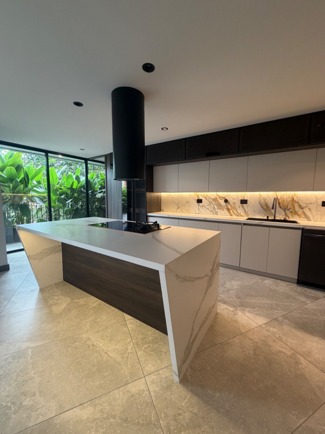 Apartamento en venta en Loma del esmeraldal — 2