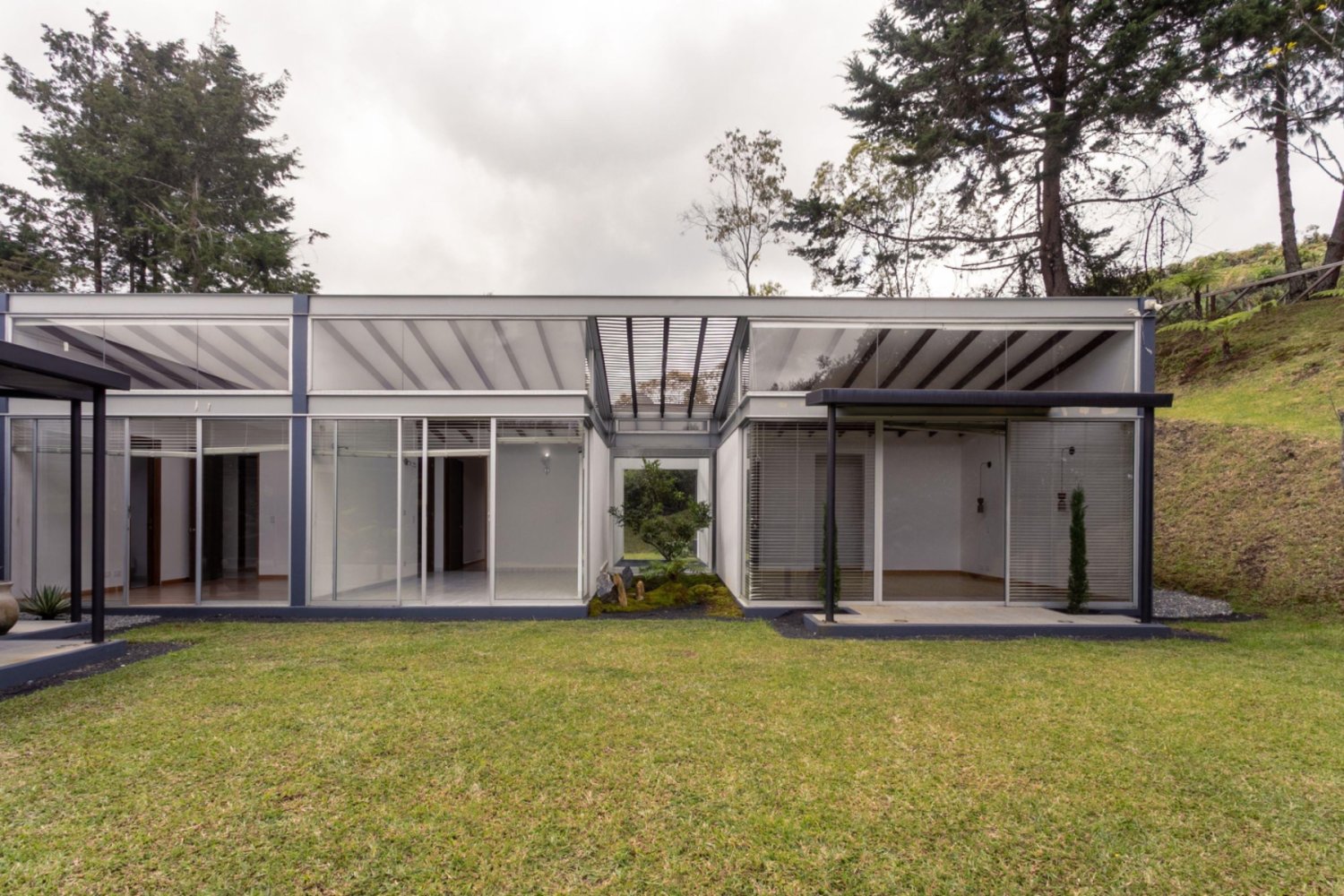 Exclusiva casa Campestre en Renta y Venta  - Image 2