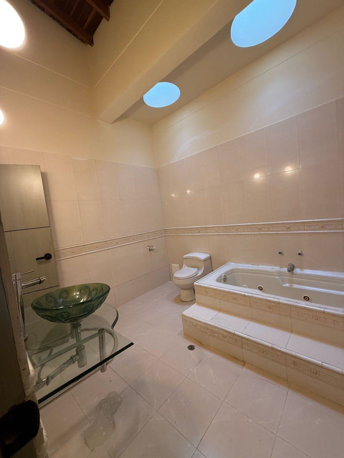Exclusiva casa amoblada en Venta y Renta en Envigado (Independiente)  — 16