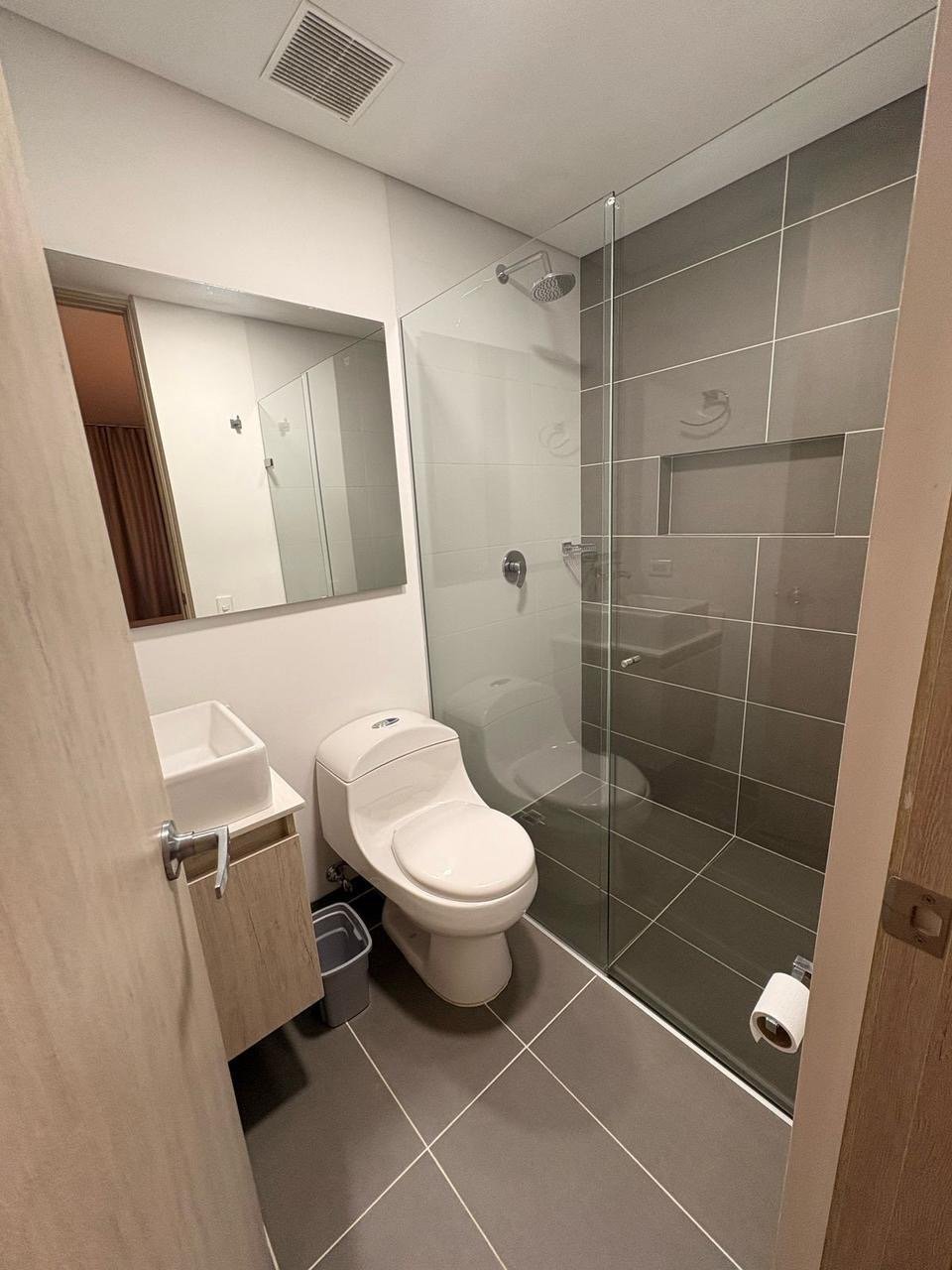 Moderno apartamento en Renta amoblada (Largas y cortas estadías )  — 9