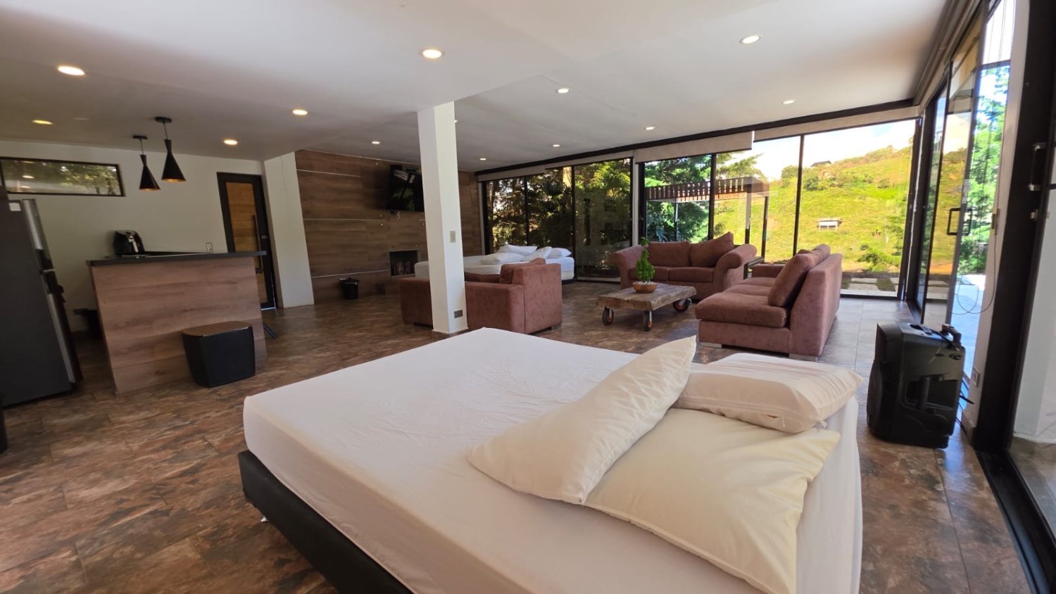 Gran glamping en venta en Guatape  — 10