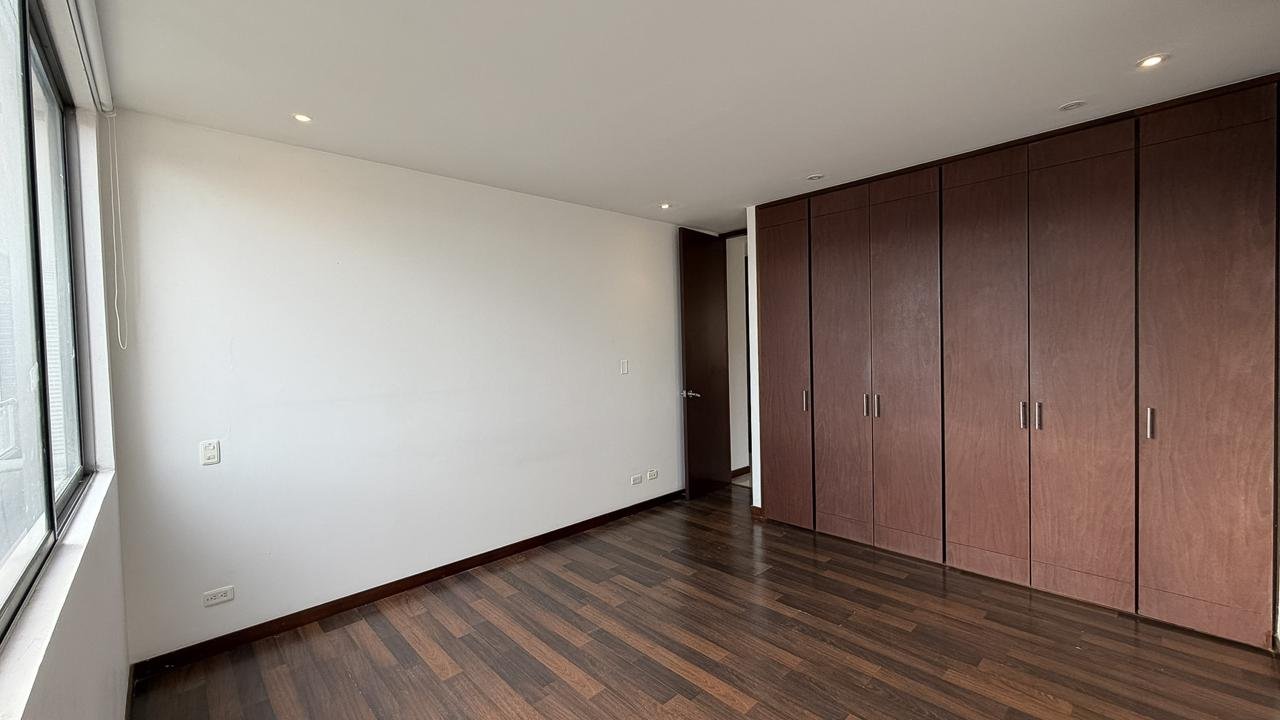 Apartamento duplex en venta en el sector del poblado  — 2