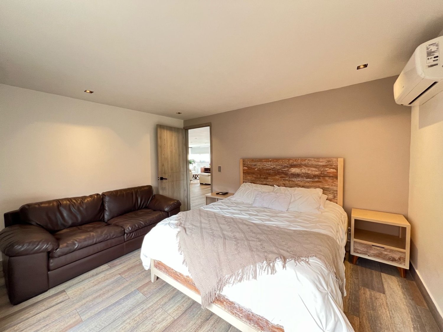 Hermoso Penthouse Amoblado  - Image 9