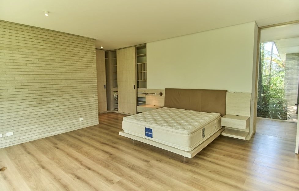 Exclusiva Casa después del peaje en Renta y Venta  — 17