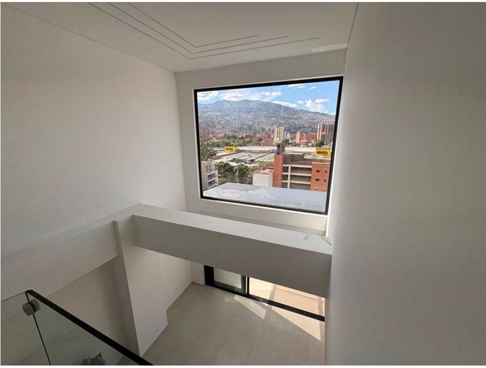 Exclusivo penthouse en Venta en Laureles  — 13