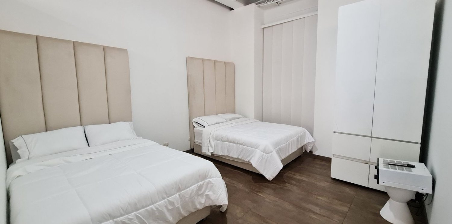 Exclusivo apartamento en Venta a minutos de Provenza  - Image 15