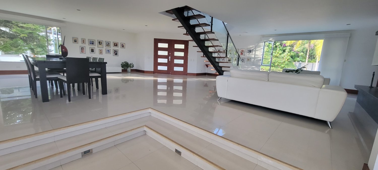 Casa Campestre Amoblada en el Corazón del Campo - Image 8