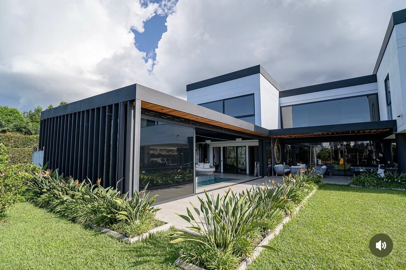 Exclusiva Casa en Venta en las palmas Antioquia  — 2