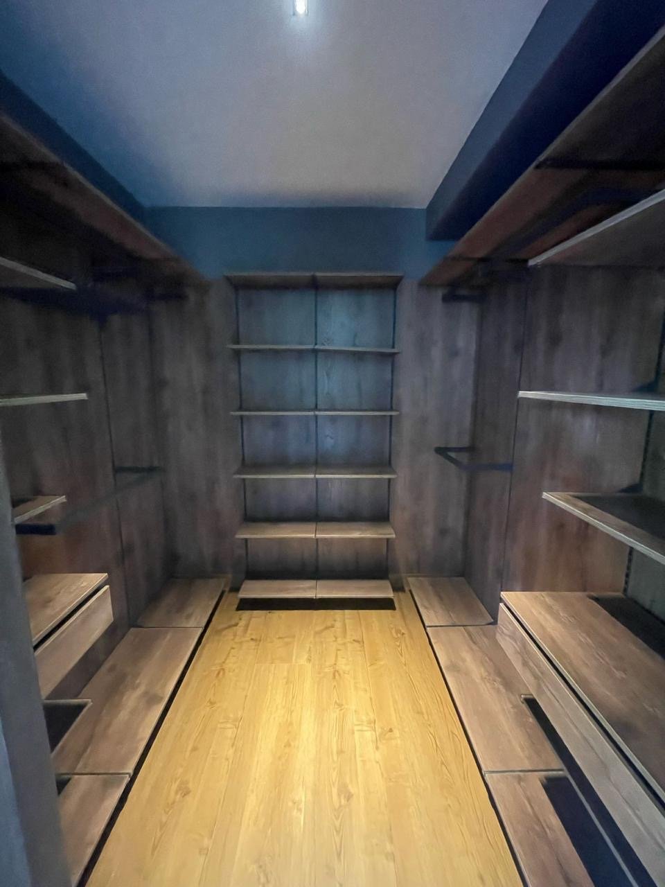 Exclusivo apartamento Remodelado en Venta  - Image 13