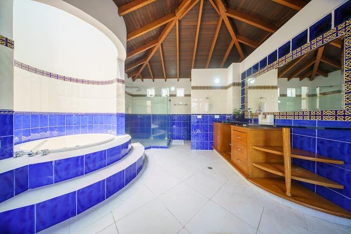 Luxury Villa for Rent – Las Palmas - 13