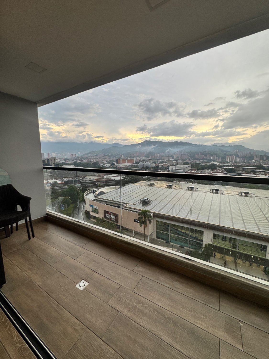 Moderno Apartaestudio en Envigado - Image 8