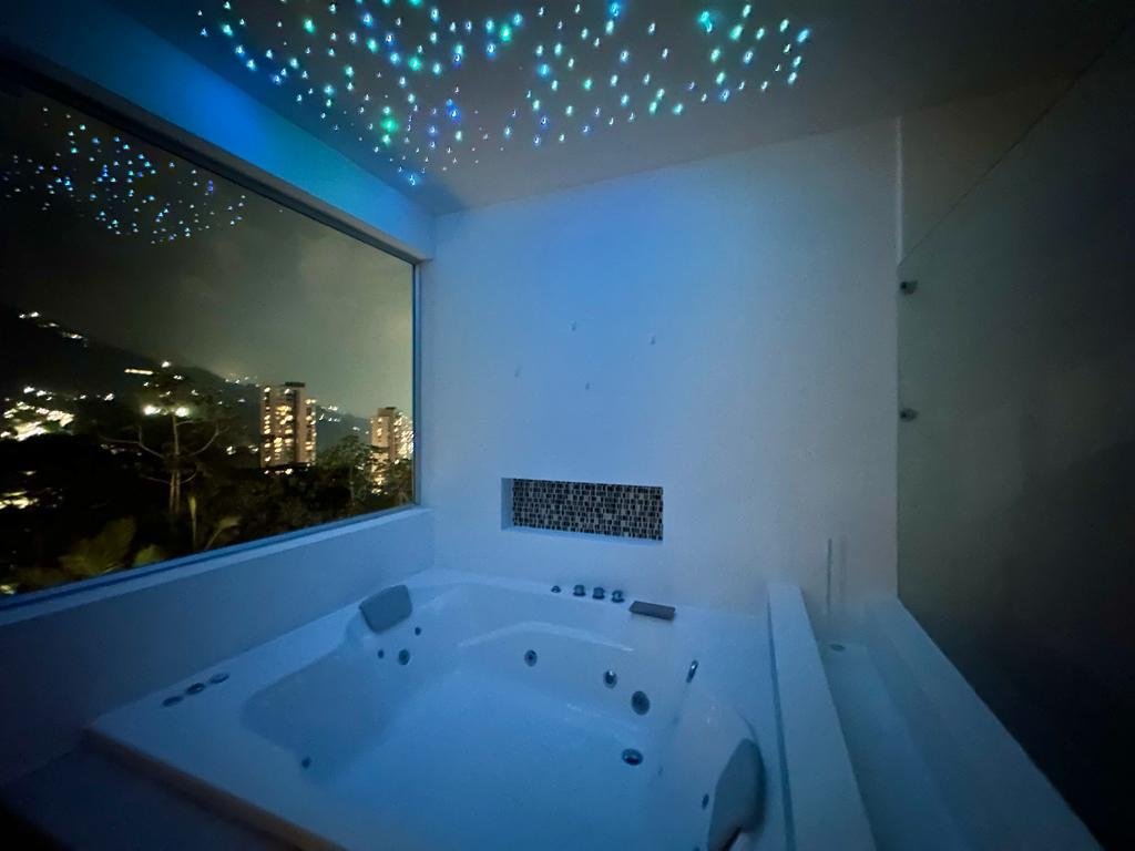 Exclusiva casa en Renta Tradicional en el Sector de las Palmas  - Image 12