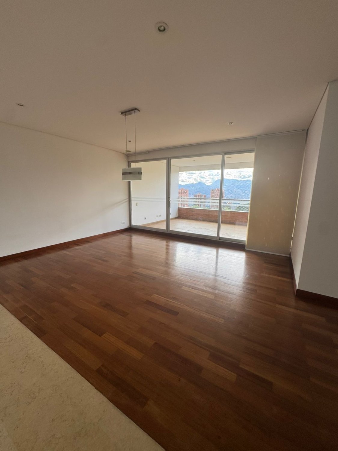 Gran Apartamento en Renta y venta en el poblado (La calera)  — 4