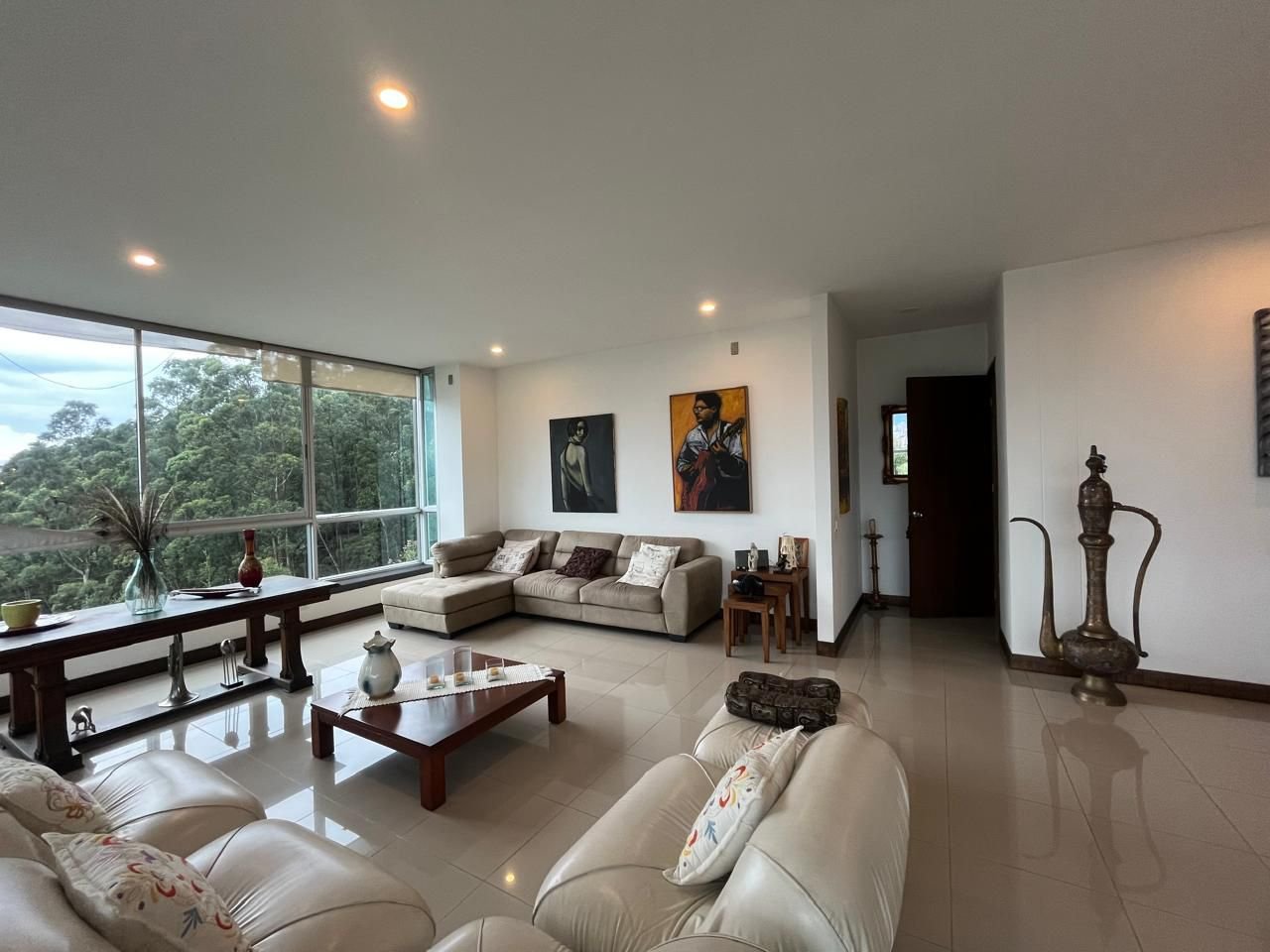 Exclusiva Casa de lujo en Renta trádicional y Venta en el Poblado  - Image 5