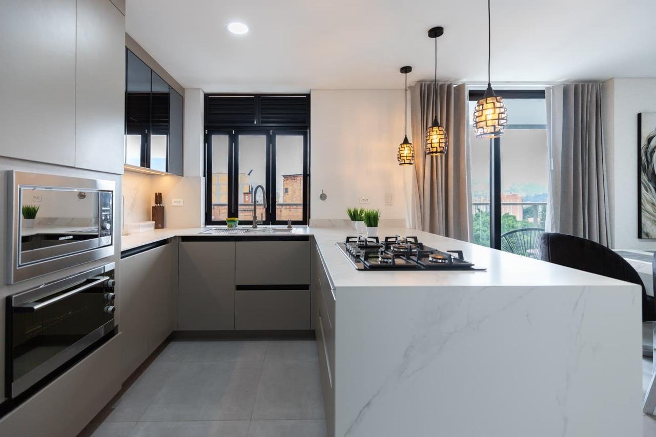 Moderno Apartamento en Laureles - Image 11