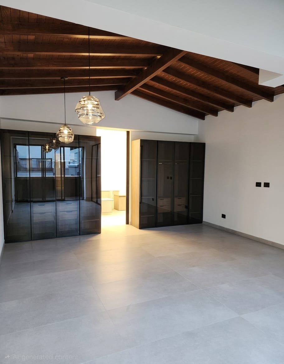 Casa remodelada en Renta tradicional Cerca al Centro comercial el Tesoro  - 9