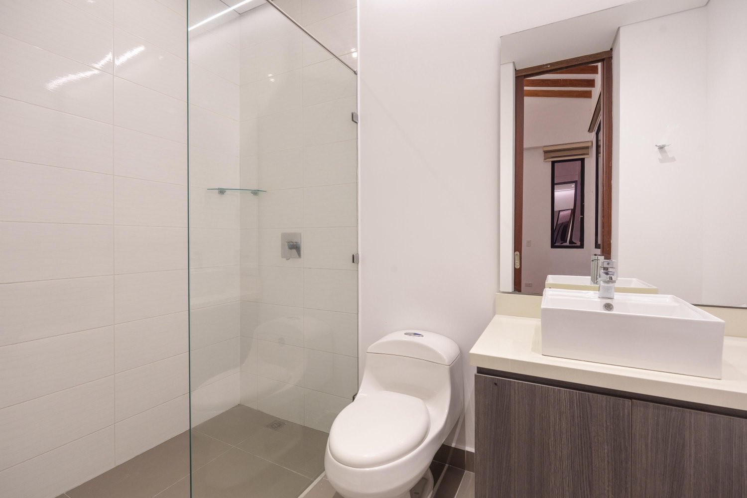Exclusiva Casa De lujo en Renta y venta con la mejor Vista panorámica a Medellín  - 19