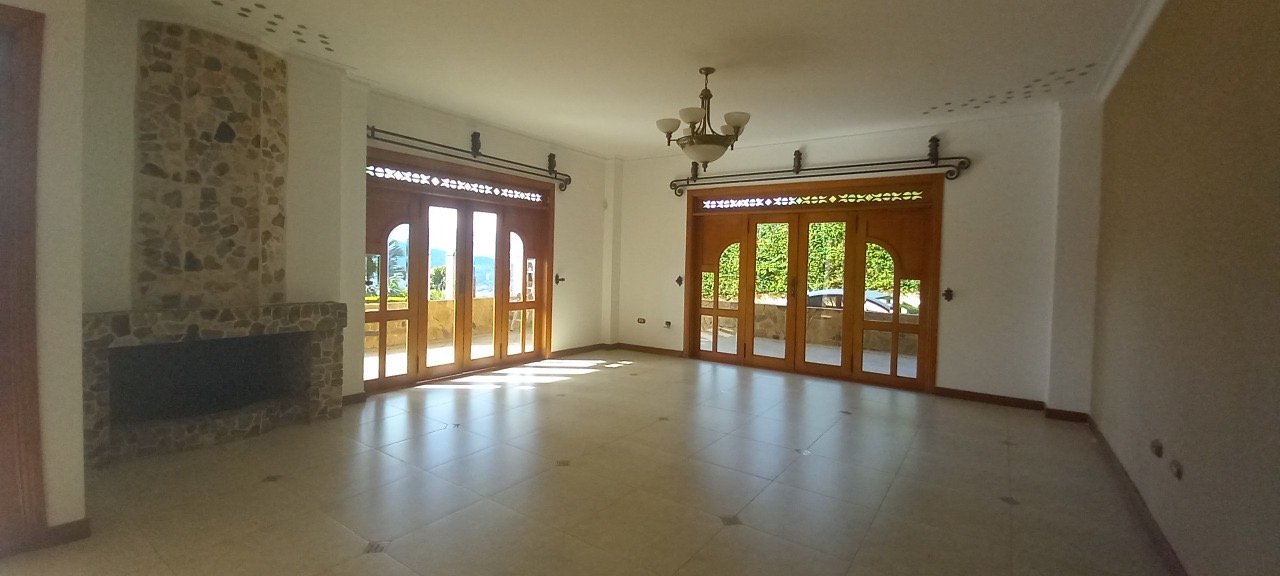Exclusiva casa en Sabaneta con piscina privada  - Image 7
