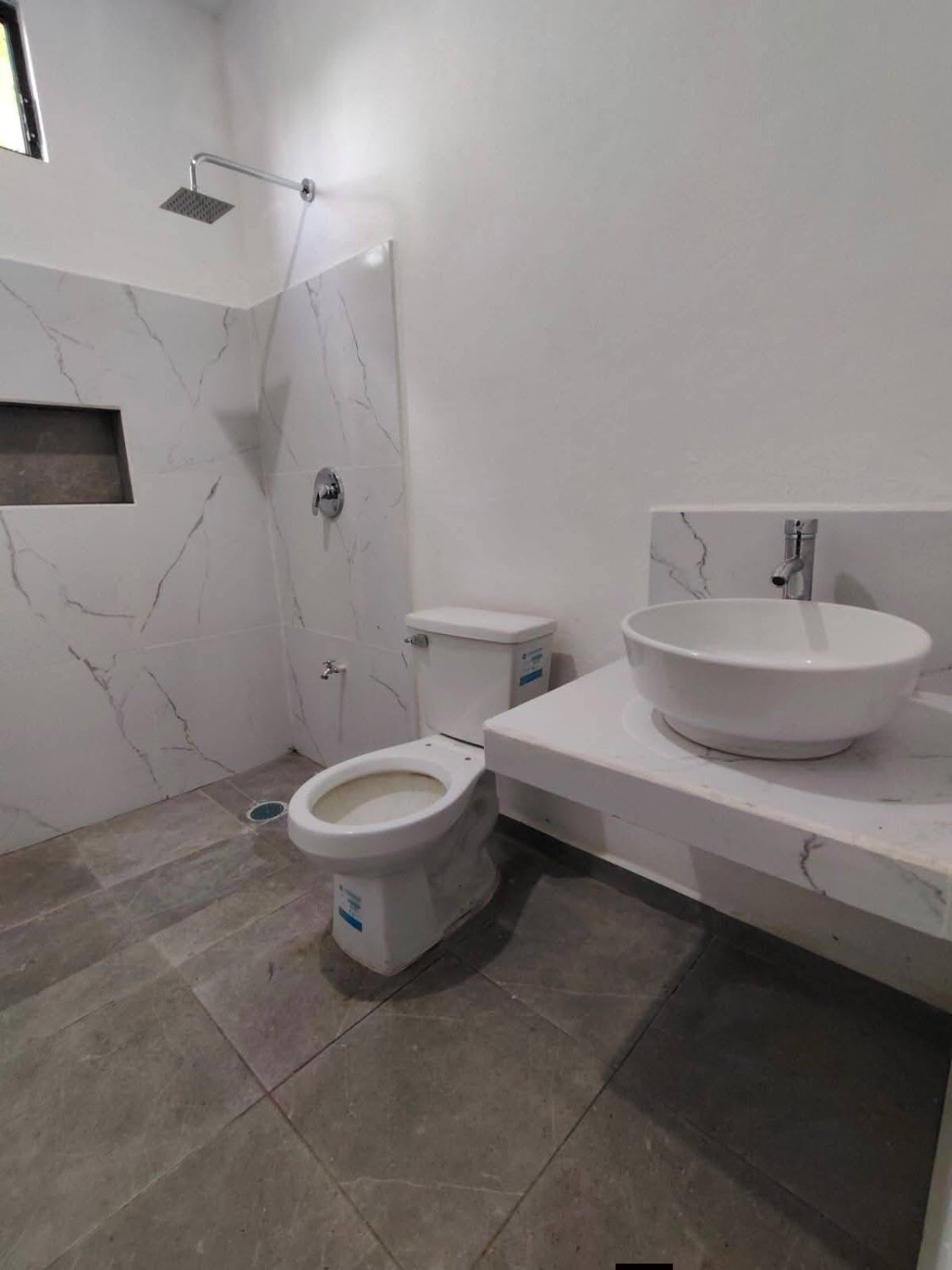 Casa en Venta - Espacio y Gran Oportunidad - Image 4