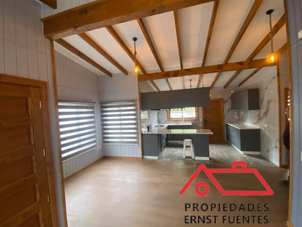 Casa en Arriendo en Malalhue, Lanco Amplios Espacios y Excelente Ubicación - Image 5