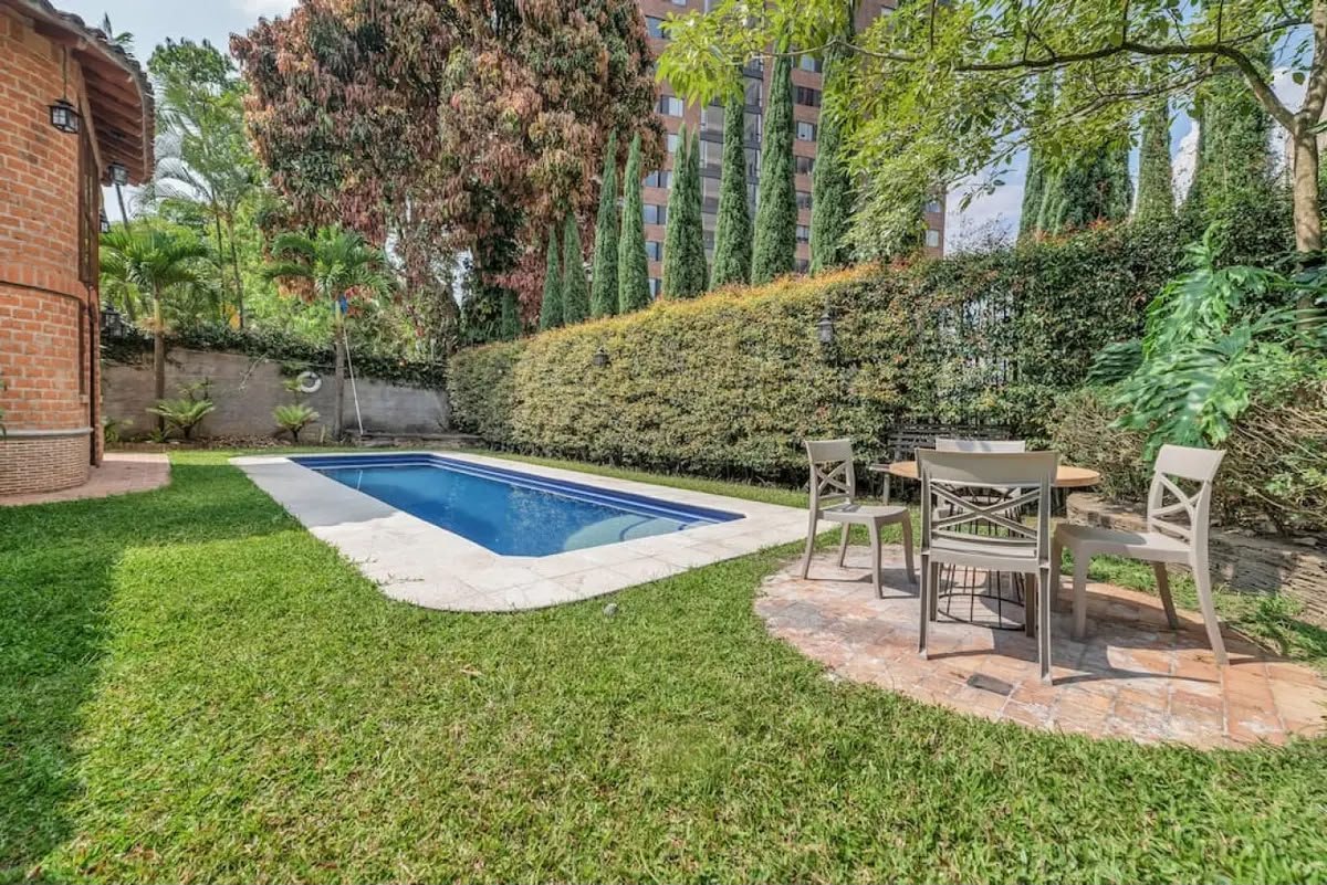 Luxury Villa for Rent – El Poblado