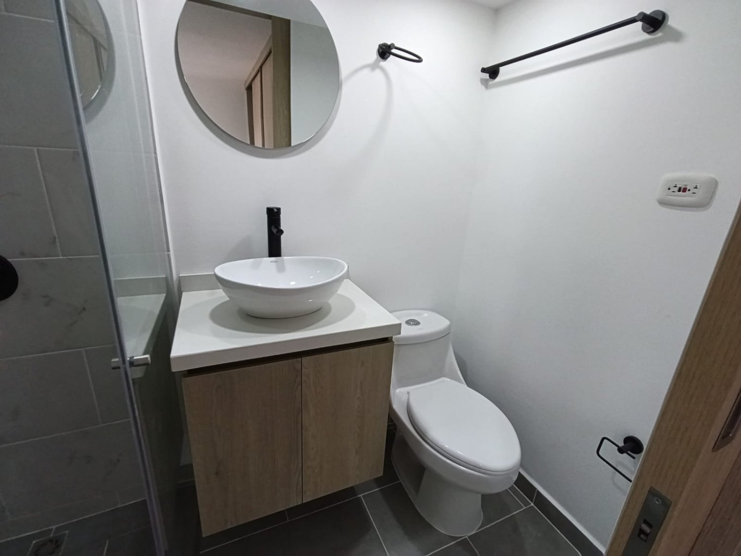 Apartamento en venta en Bello, Antioquia - Image 9