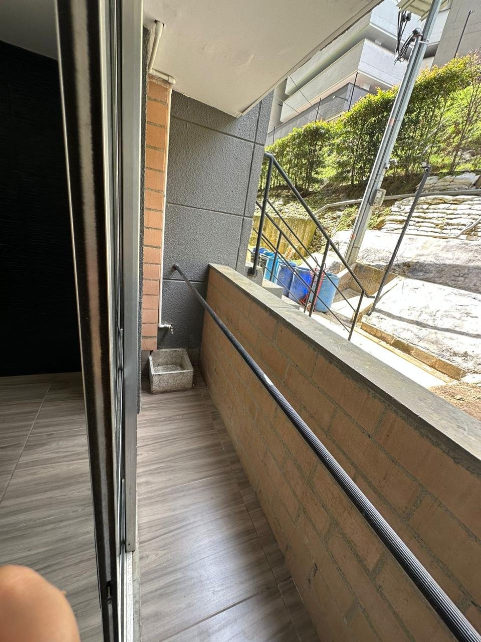 Arriendo apartamento robledo - Image 5