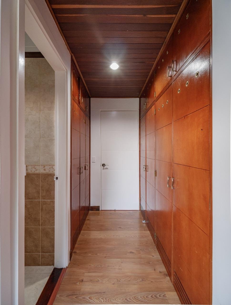 Exclusiva casa en venta en altos del escobero  - Image 7