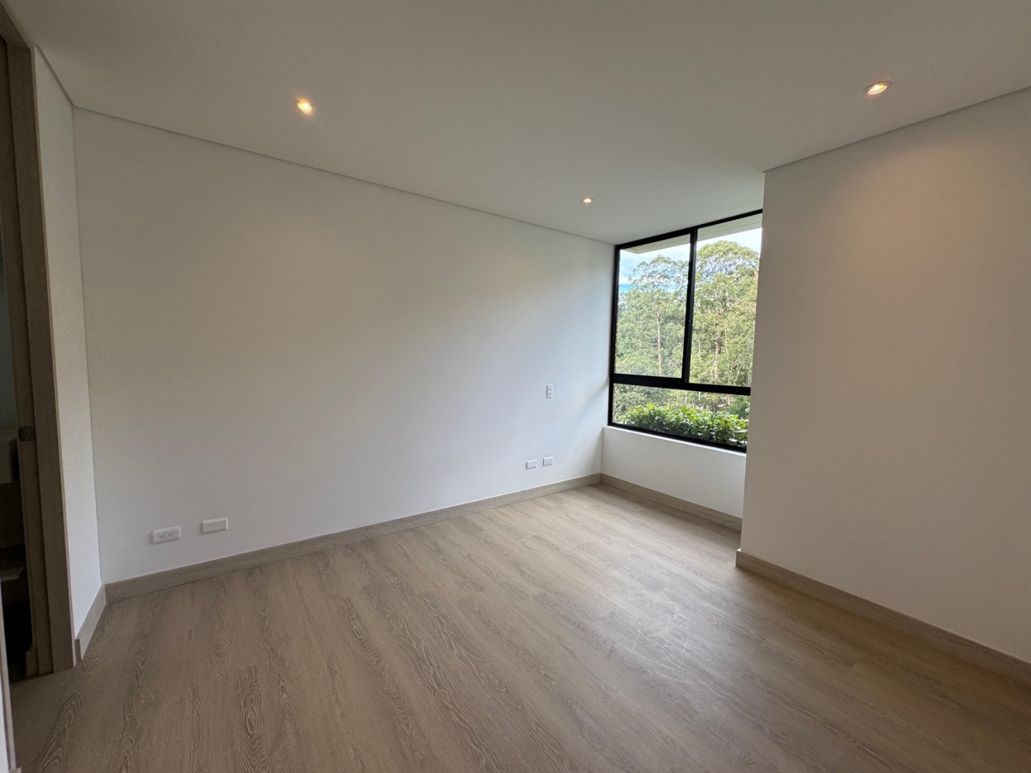Aparta estudio en el Poblado Disponible en Renta  - 11
