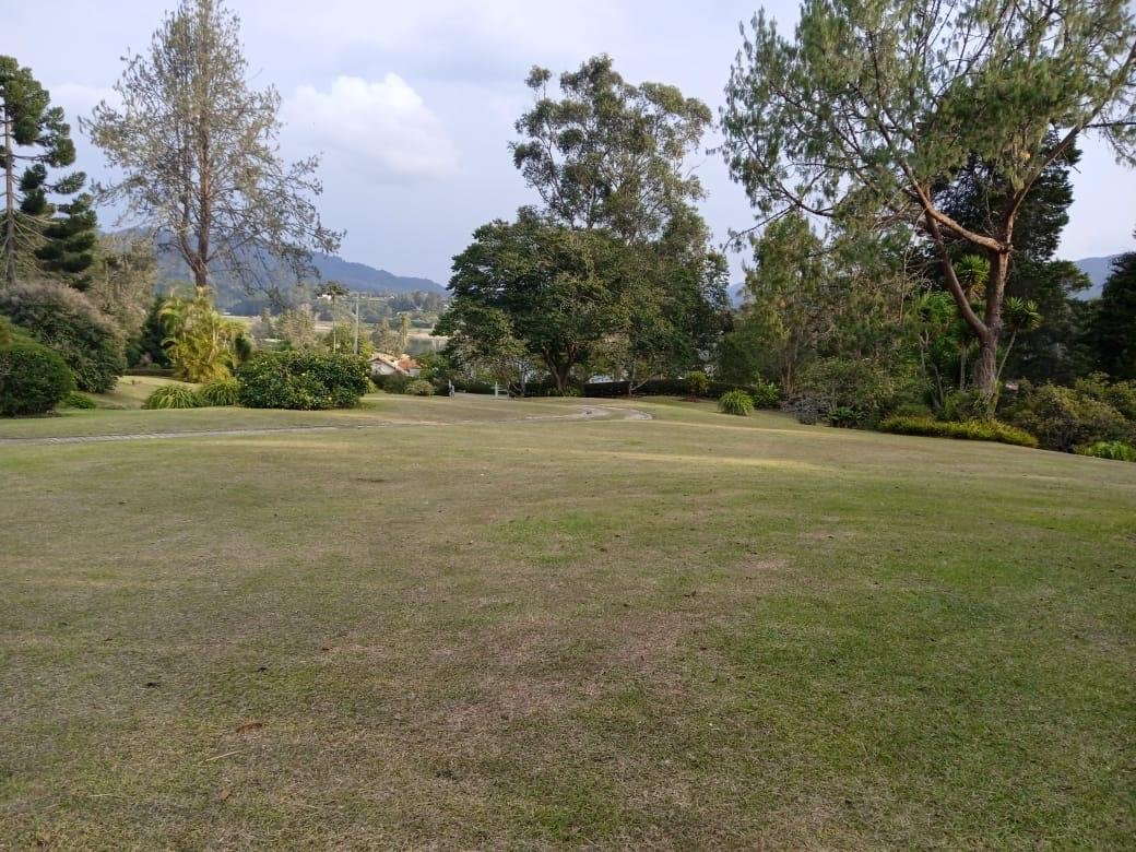 Casa Campestre en Fizebad Con Gran Lote - Image 8