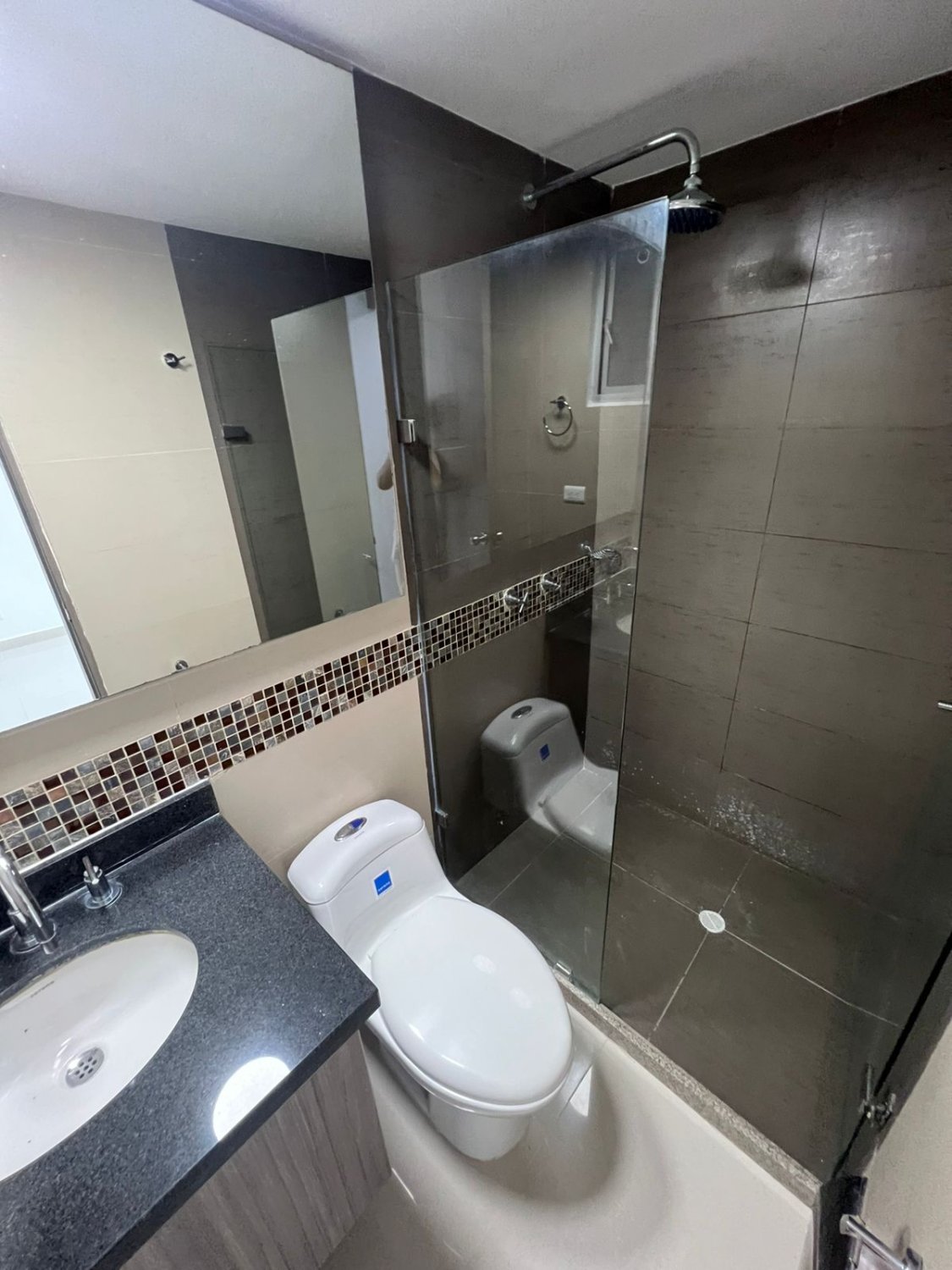 En Venta Apartamento en Miramar, Barranquilla - Image 9