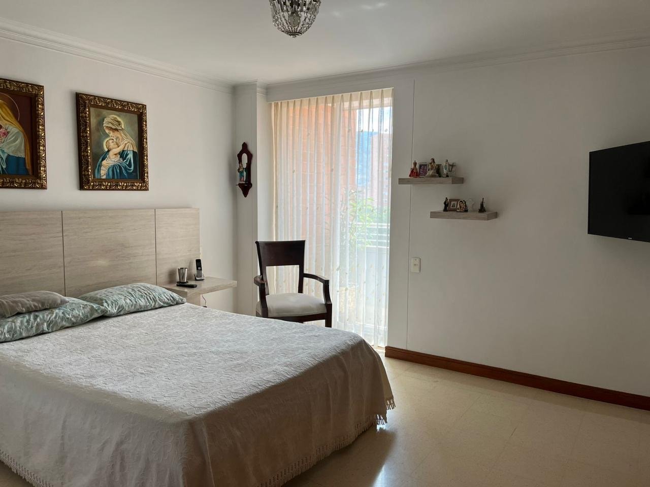 Gran Pentohouse en Venta en Laureles. - Image 8