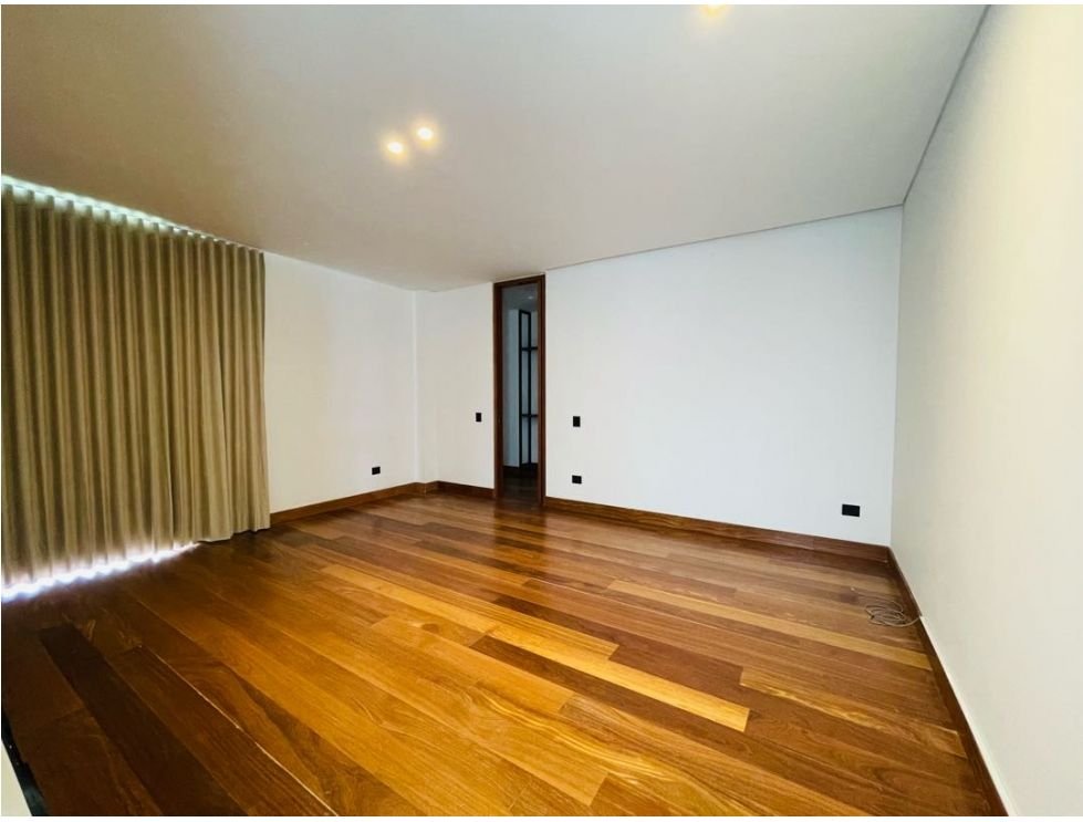 Exclusiva mansión en llano Grande en Renta y venta  - Image 8